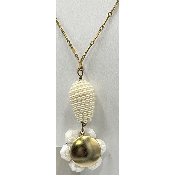 Lenora Dame Designer Beautiful Gold Tone Chain Necklace and Pearl Flower Pendant - Picture 9 of 9